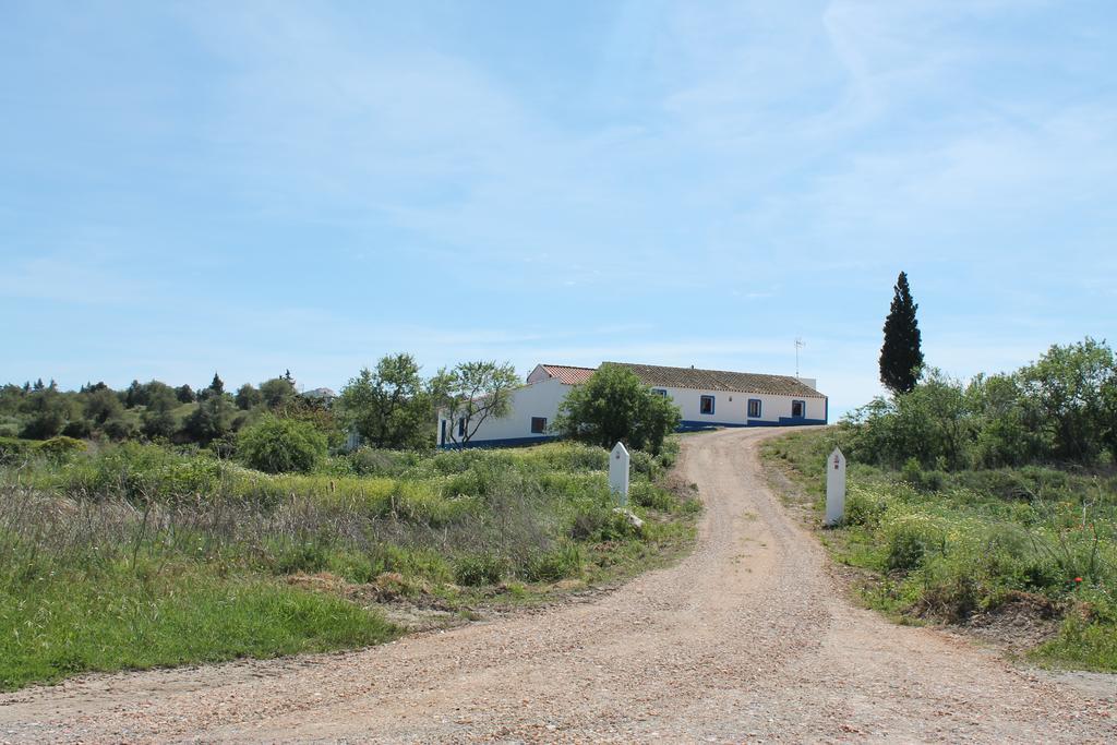 Вилла Vale Do Boto-Quinta Com 3 Casas Каштру-Марин Номер фото