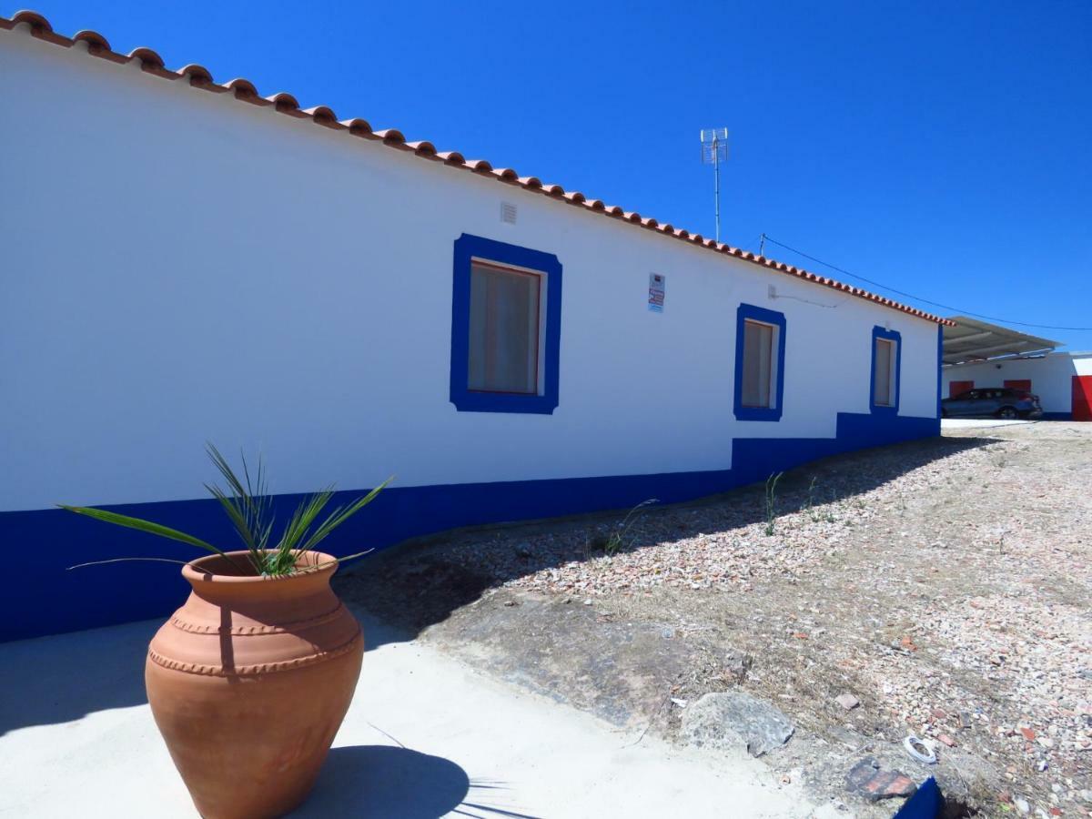 Вилла Vale Do Boto-Quinta Com 3 Casas Каштру-Марин Экстерьер фото