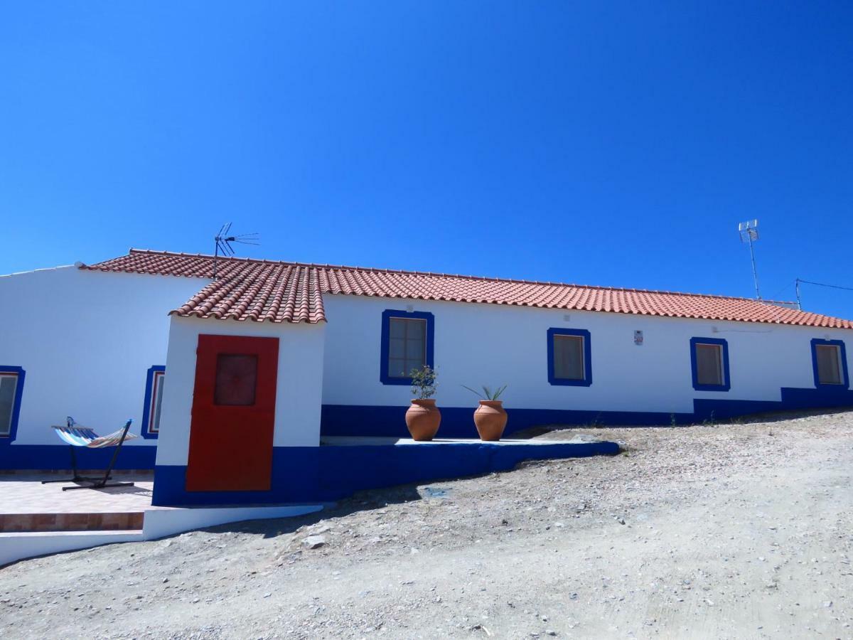 Вилла Vale Do Boto-Quinta Com 3 Casas Каштру-Марин Экстерьер фото